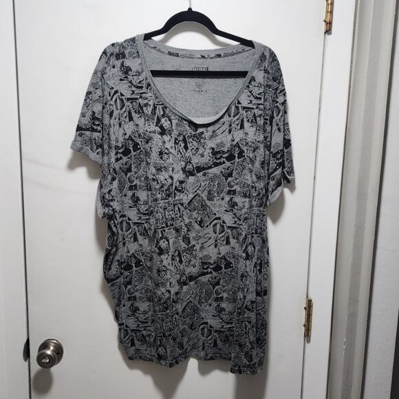 EUC Torrid Size 5 Marvel Comic Printed Tee - Picture 1 of 2